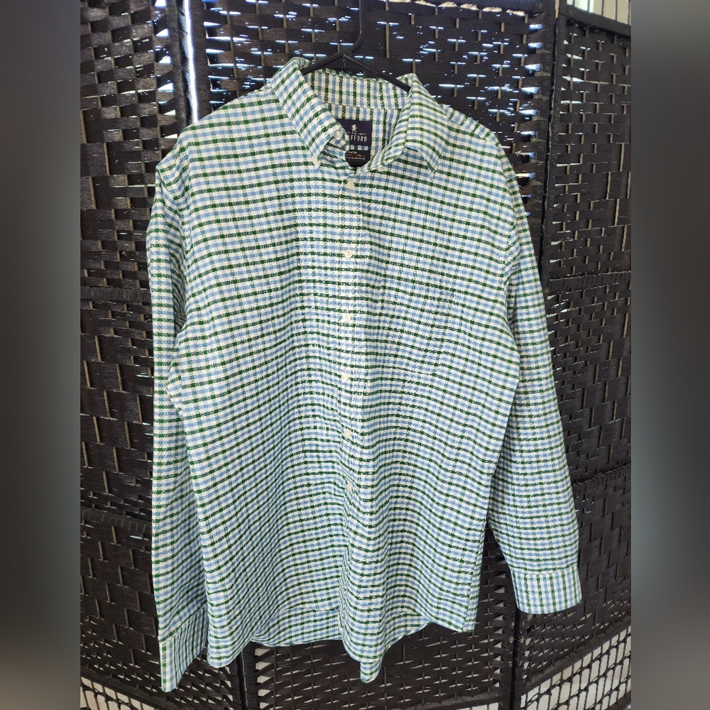 Excellent condition, Wrinkle free, Izod shirt